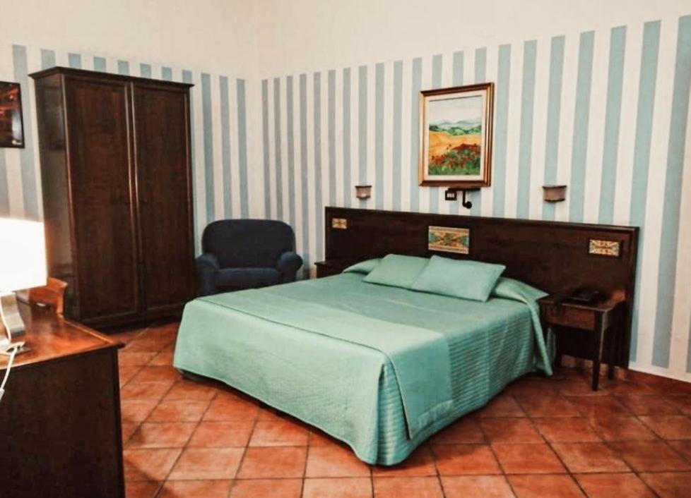 Hotel Plaza Caltanissetta Ngoại thất bức ảnh