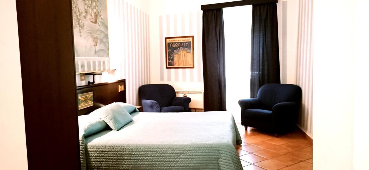 Hotel Plaza Caltanissetta Ngoại thất bức ảnh