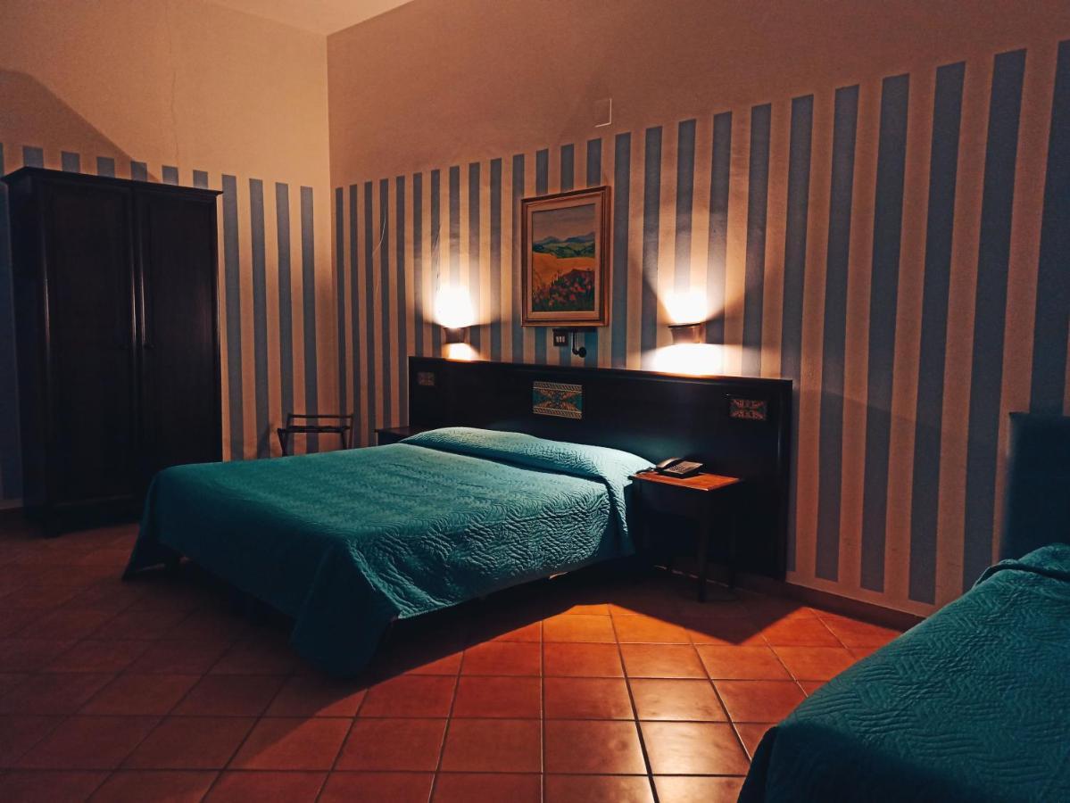 Hotel Plaza Caltanissetta Ngoại thất bức ảnh